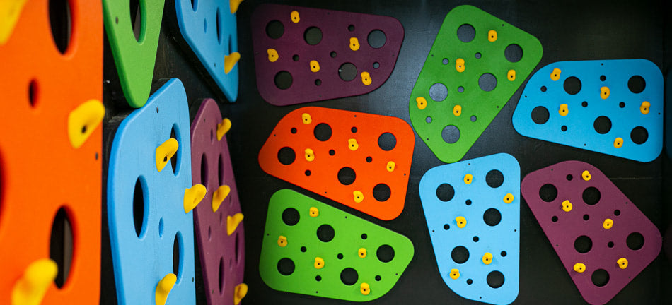 7 Advantages of Climbing Walls for Kids with Disabilities