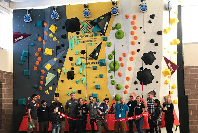 How to Choose the Right Climbing Wall for Your Facility – Eldowalls